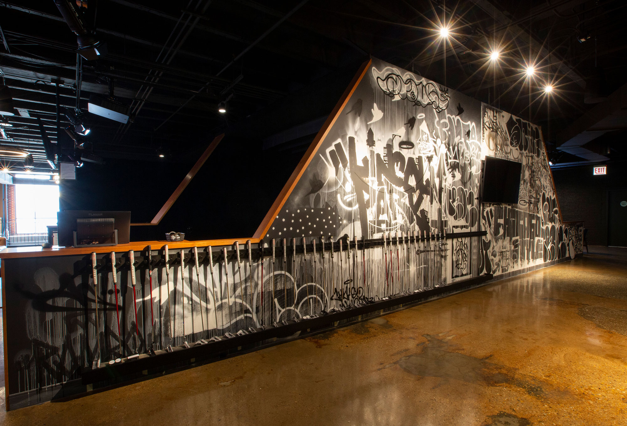 Chas Bender Company Five Iron Golf Lincoln Park