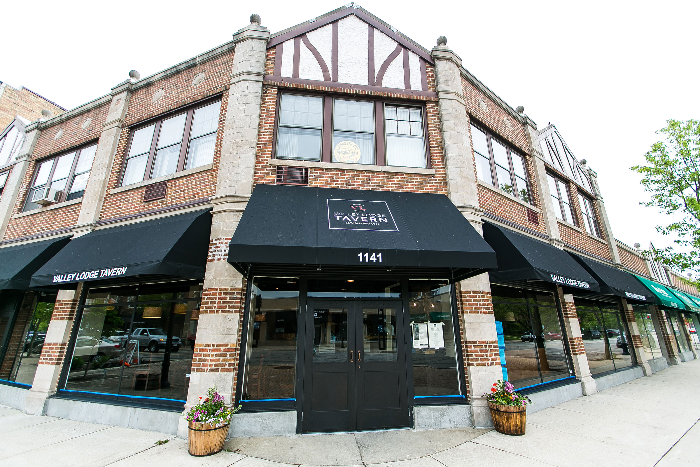 Valley Lodge Tavern